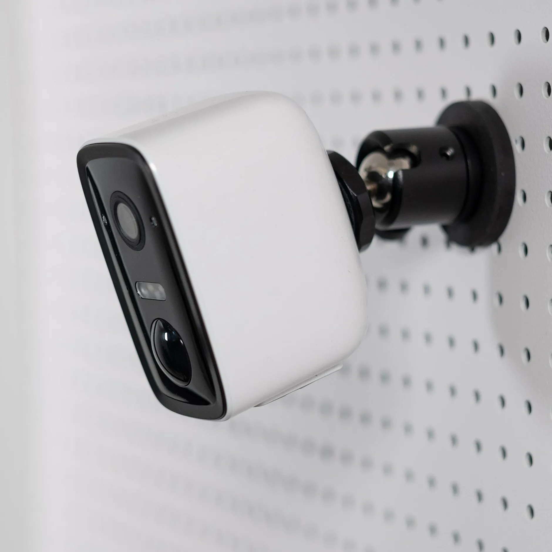 Rollei Heimsicherheit-Bundle 3x Überwachungskamera Wireless Security Cam 2K