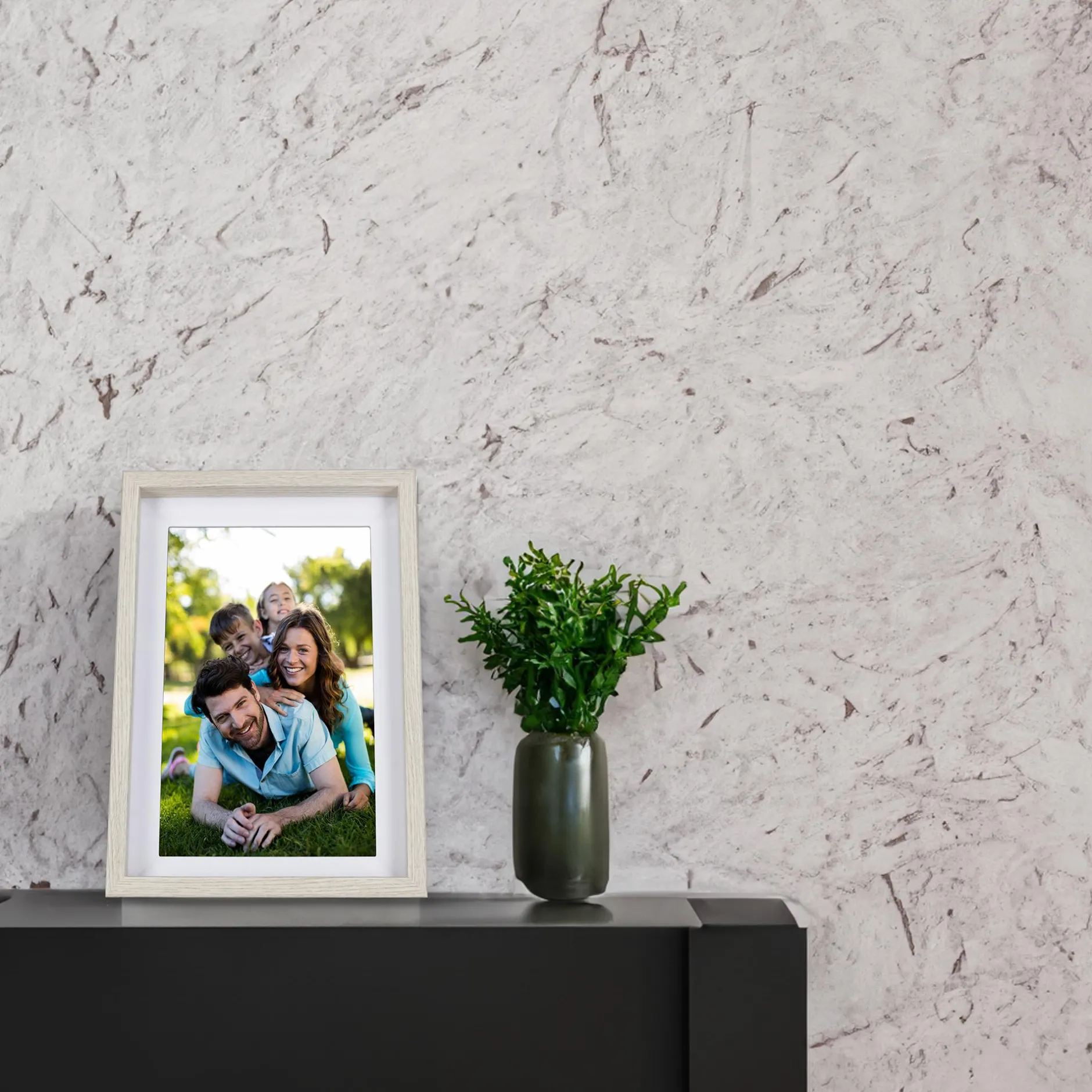 Rollei Digitale Bilderrahmen-Smarter Bilderrahmen | 10,1" Diagonale | WiFi | Frameo App | Modell 108