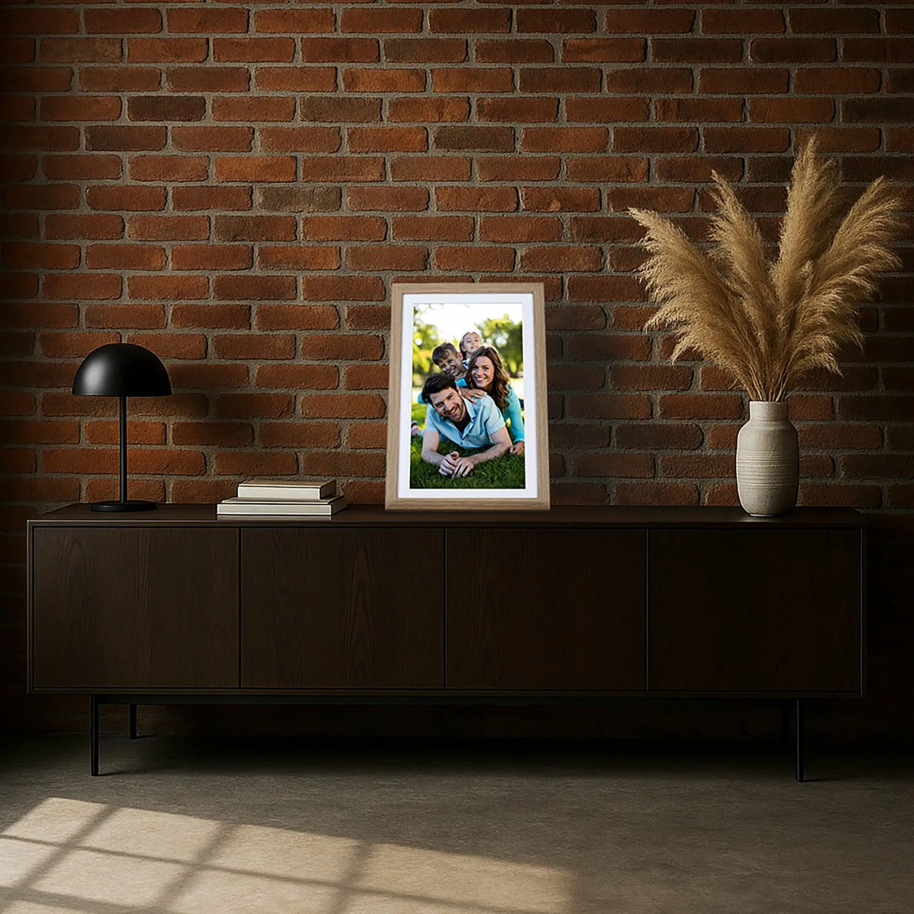 Rollei Digitale Bilderrahmen-Smarter Bilderrahmen | 15,6" Diagonale | WiFi | Frameo App | Modell 152